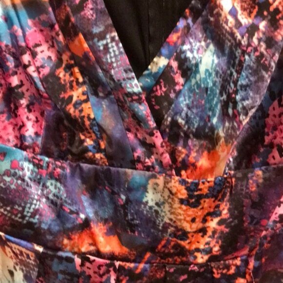 New Roz & Ali Multicolor Sleeveless Dress - Picture 3 of 7